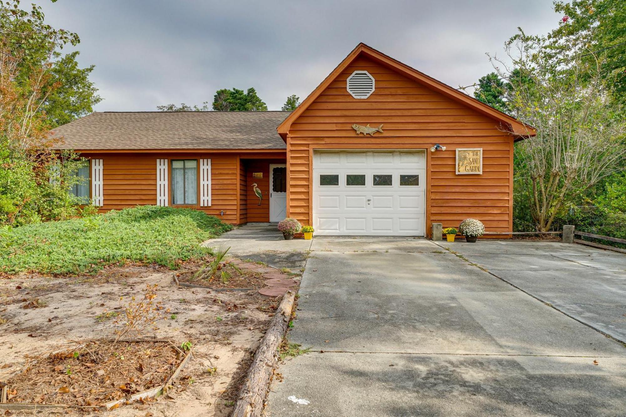 Pet-Friendly Wilmington Home With Fenced Yard! Exterior photo
